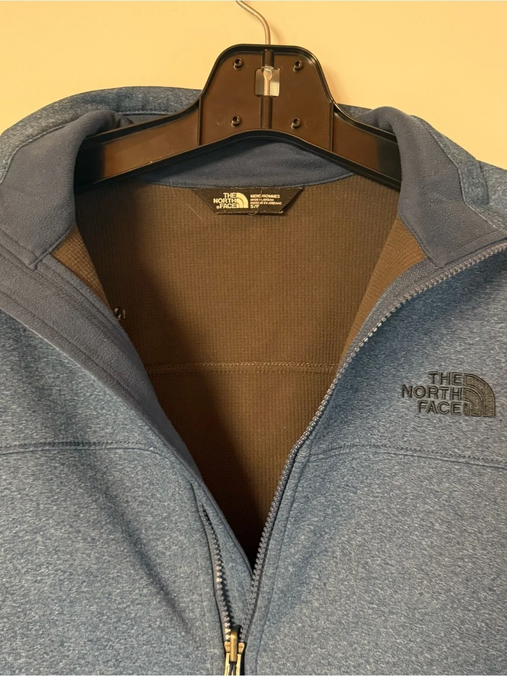 The North Face Men’s Heathered Blue Softshell Jacket